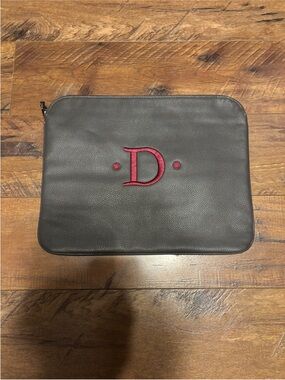 Thirty-One Monogram “D” Laptop Case